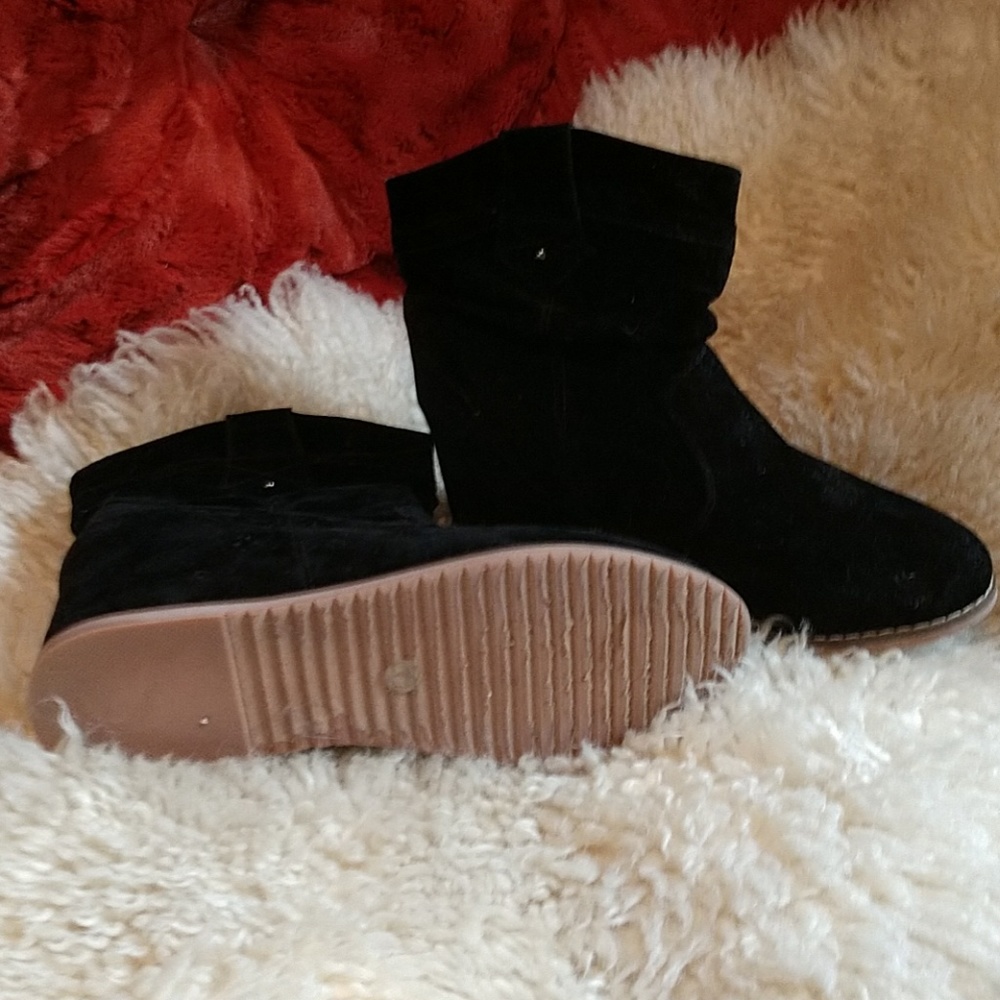 Ankle Booties - Picture 3 of 3